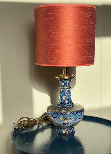 Cloisonne lamp met kap